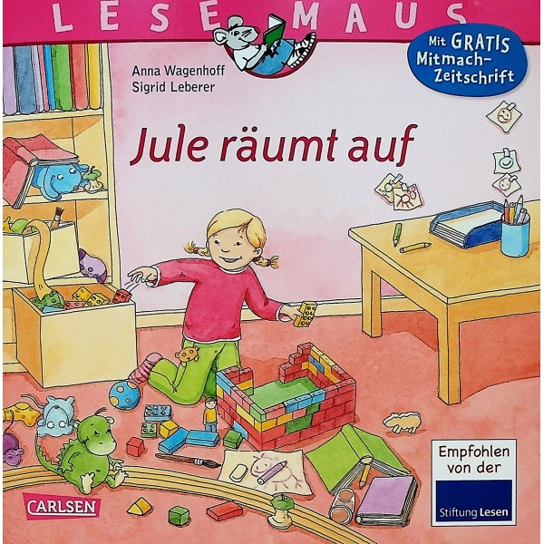 Jule raumt auf