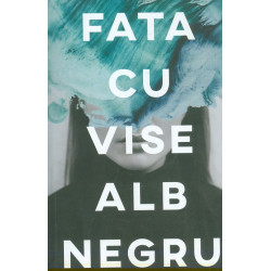 Fata cu vise alb negru