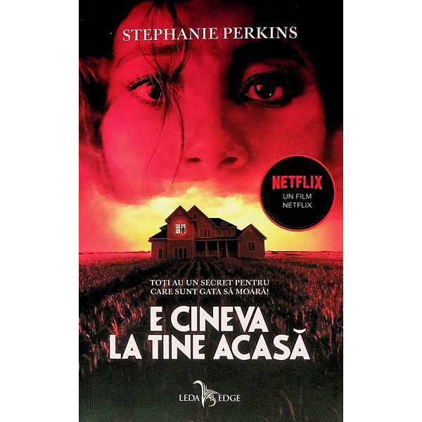 E cineva la tine acasa