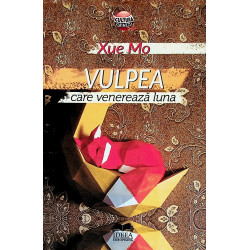 Vulpea care venereaza luna