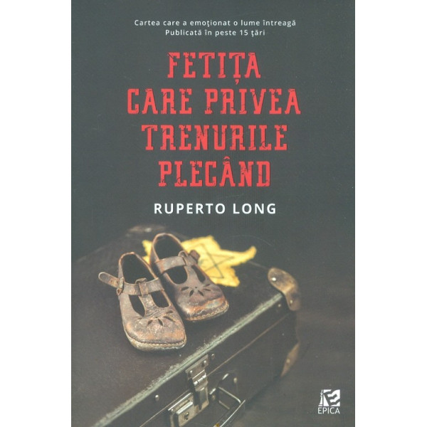 Fetita care privea trenurile plecand