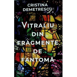 Vitraliu din fragmente de...